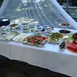 Mavi Pension Ayvalı