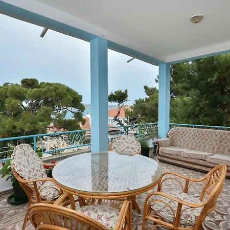 Guest house Mavi Pension Ayvalik
