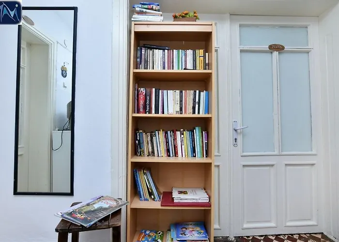 Mavi Pension * Ayvalı